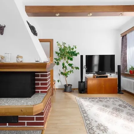 Entire House With Garden Near Prague Hébergement de vacances Benesov (Central Bohemian)