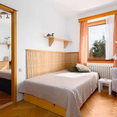 Entire House With Garden Near Prague Hébergement de vacances Benesov (Central Bohemian)