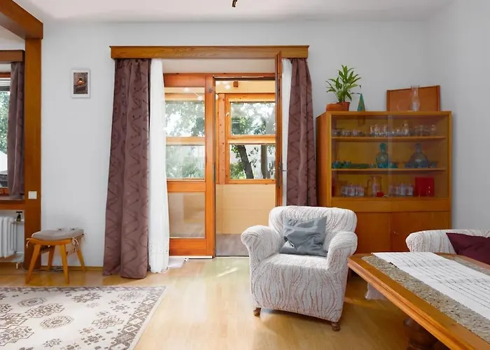 Holiday home Entire House With Garden Near Prague